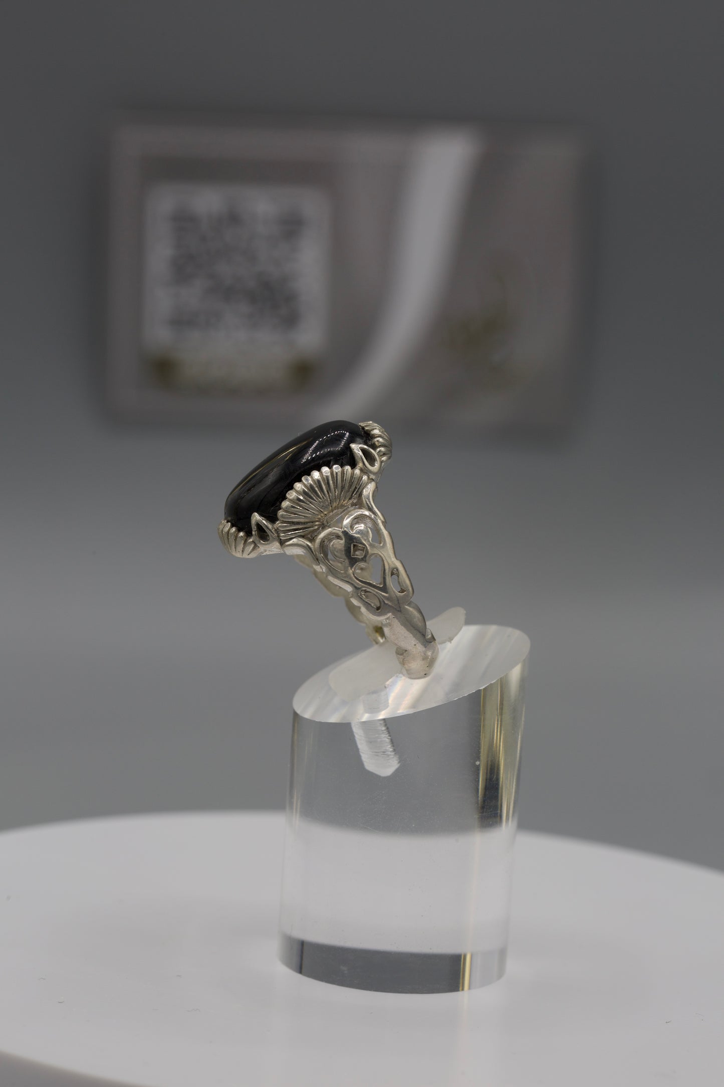 Black Aqeeq unisex Silver Ring
