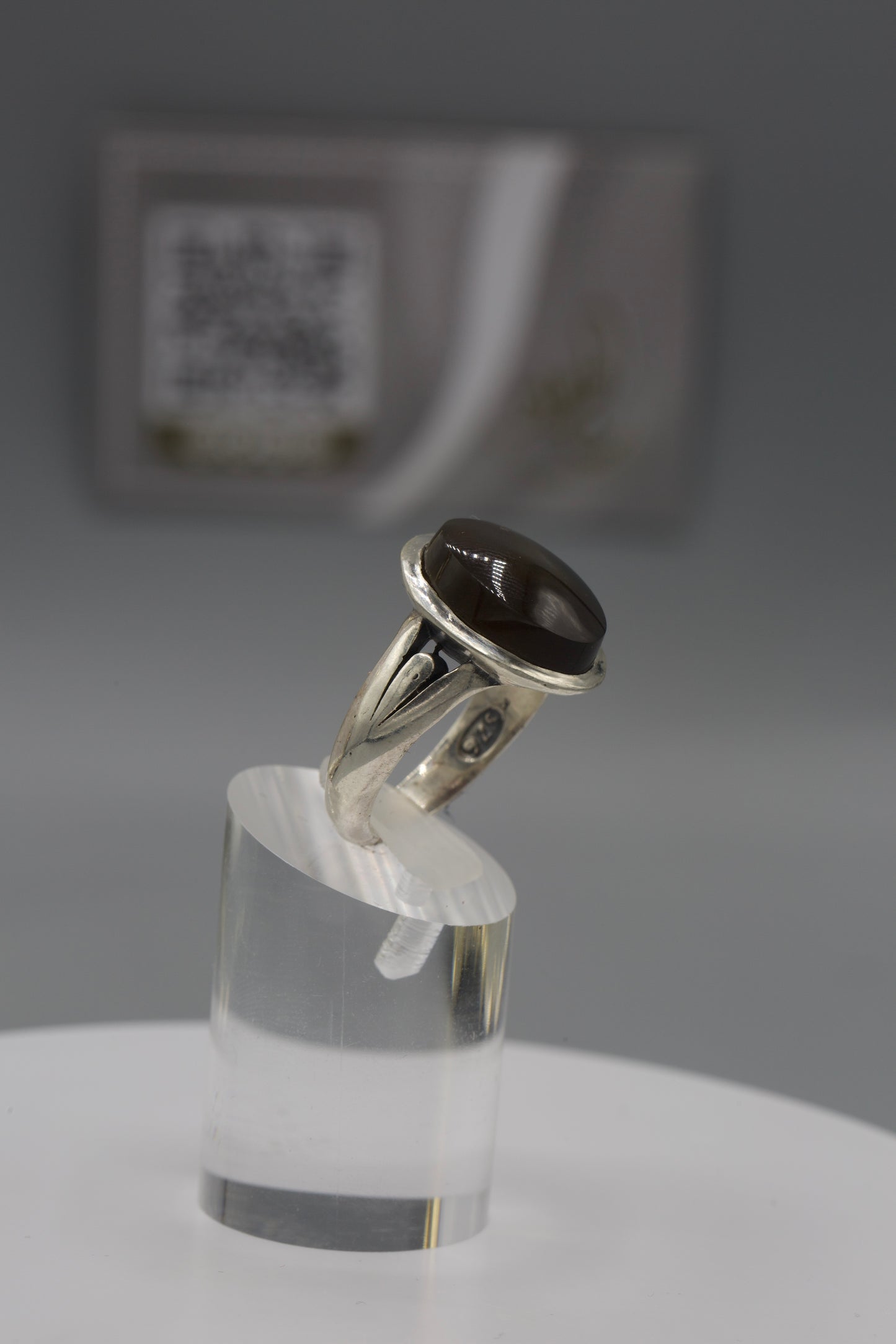 Black Aqeeq Safavid base silver ring