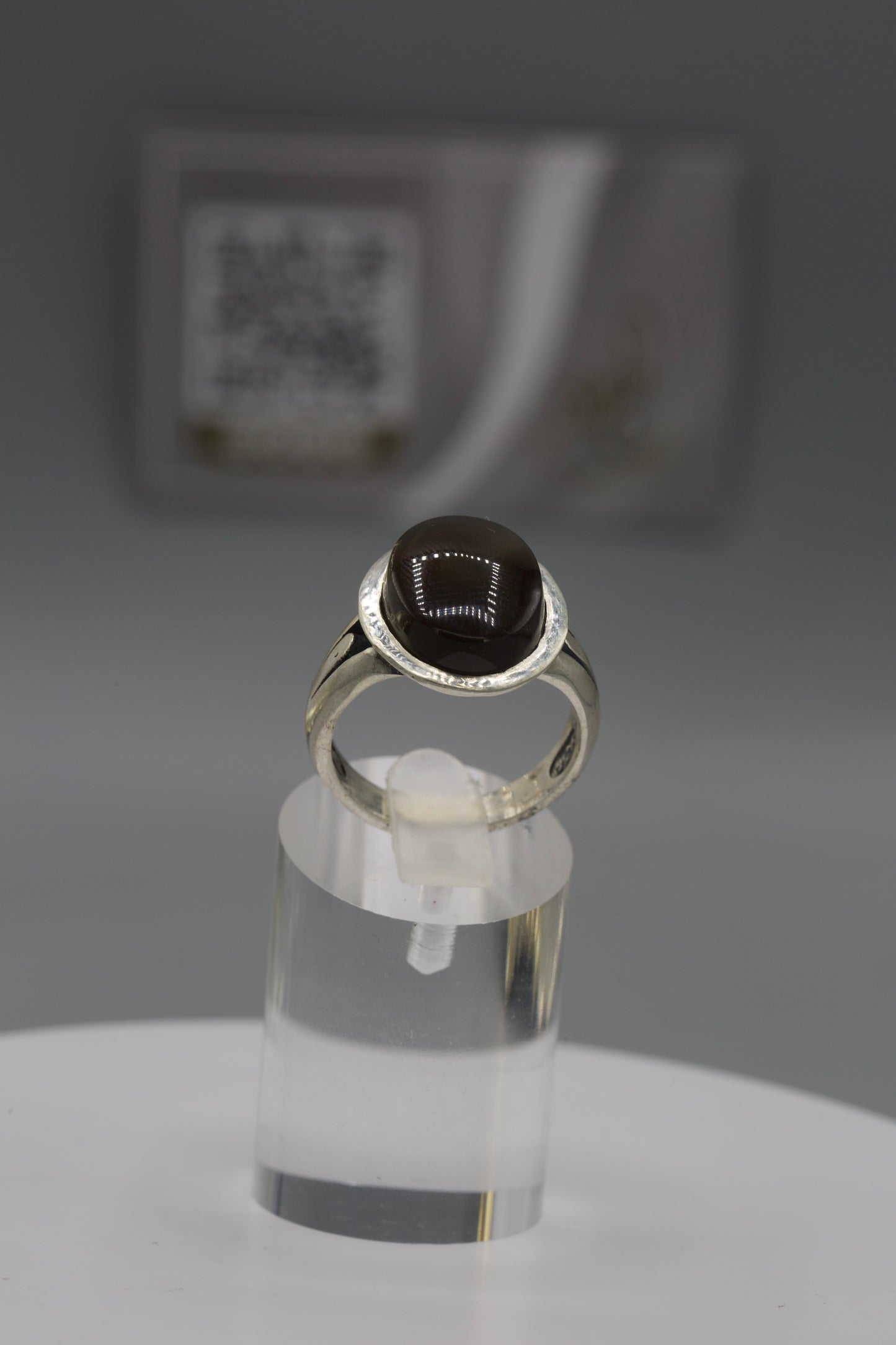 Black Aqeeq Safavid base silver ring
