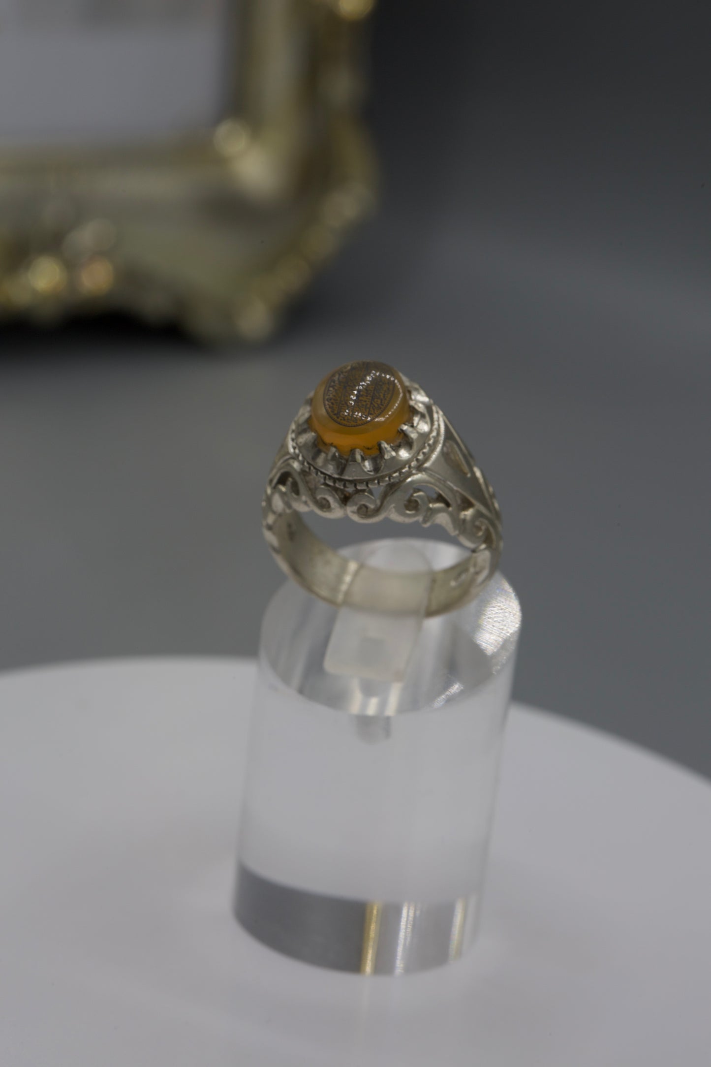 Light Yemeni Aqeeq ‘Ayat Al-kursi’ Ring