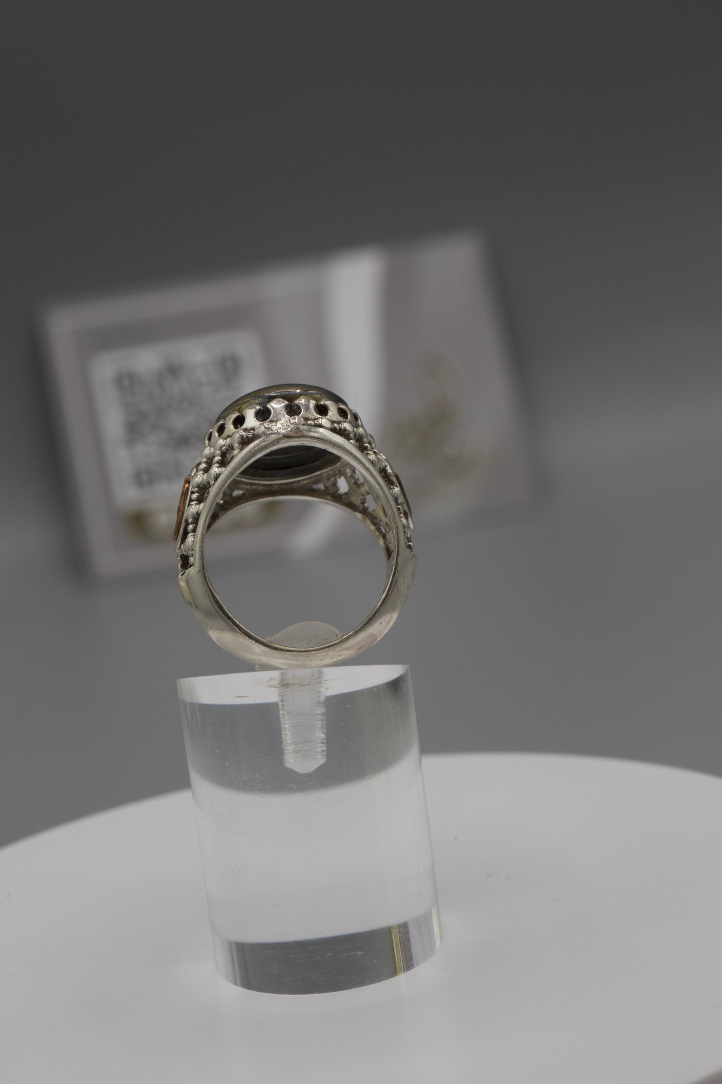 Hadeed Seeni Dhareeh Style Ring