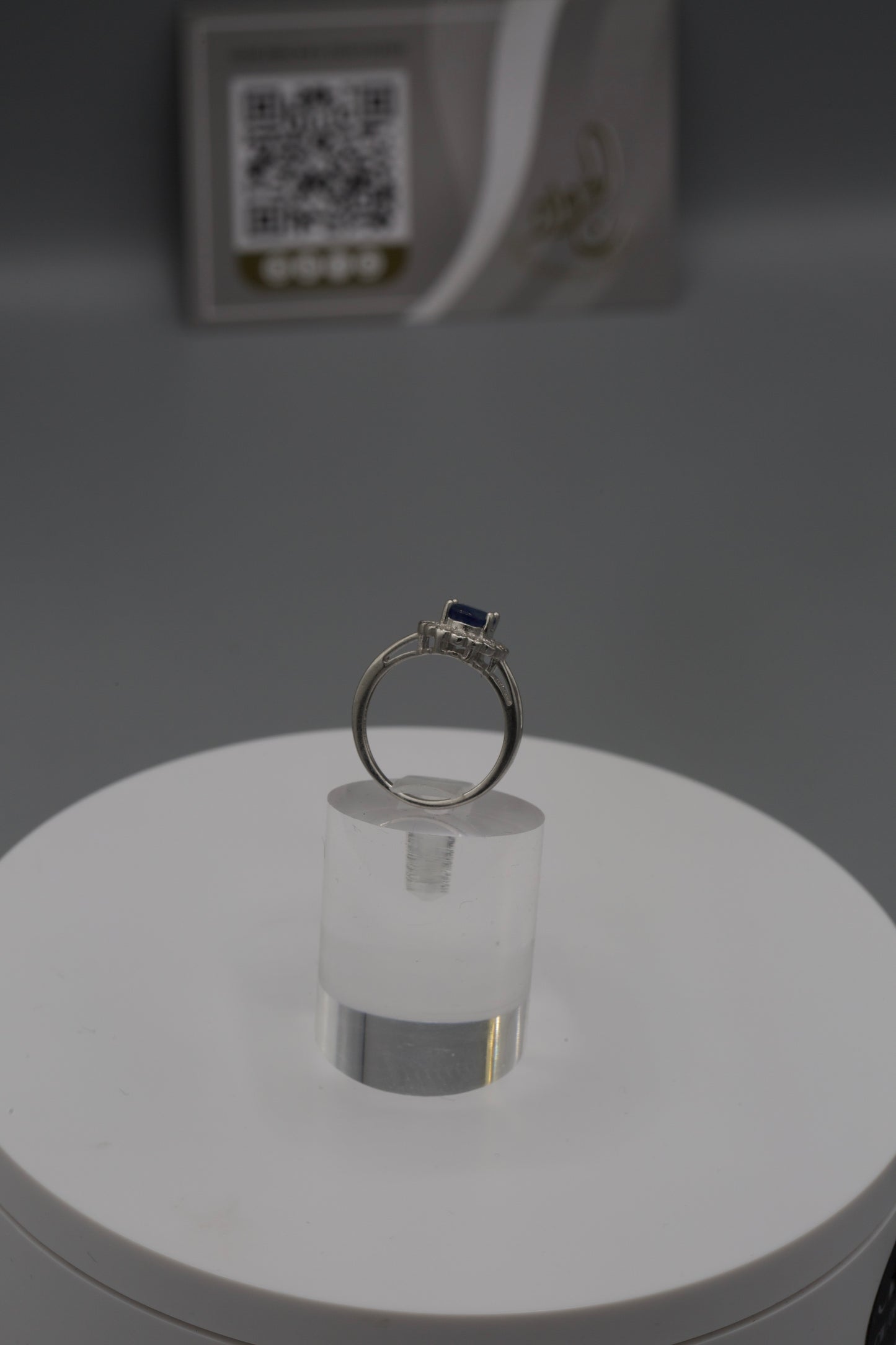 Women’s Sapphire Ring [09]