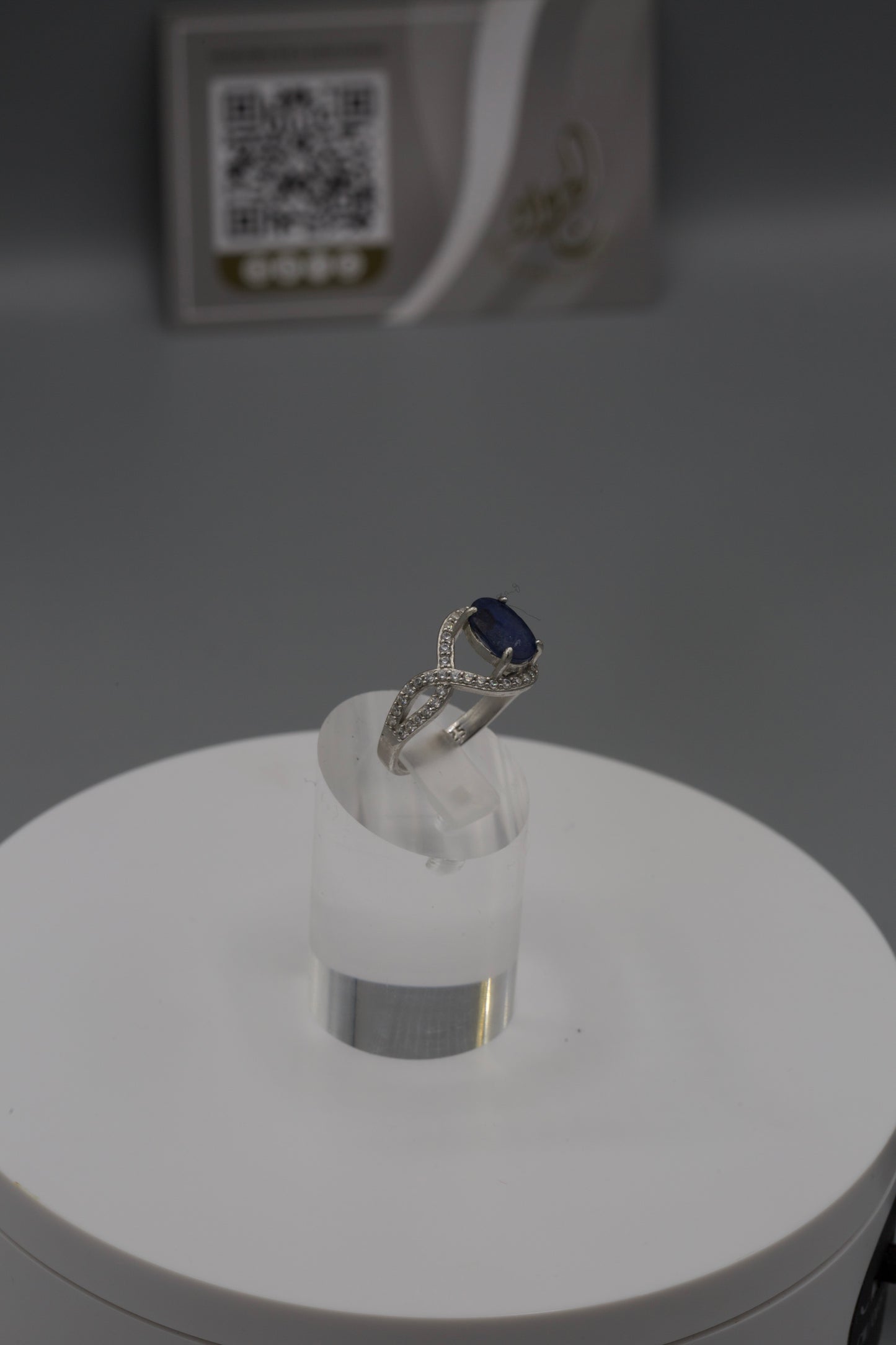 Women’s Sapphire Ring [05]