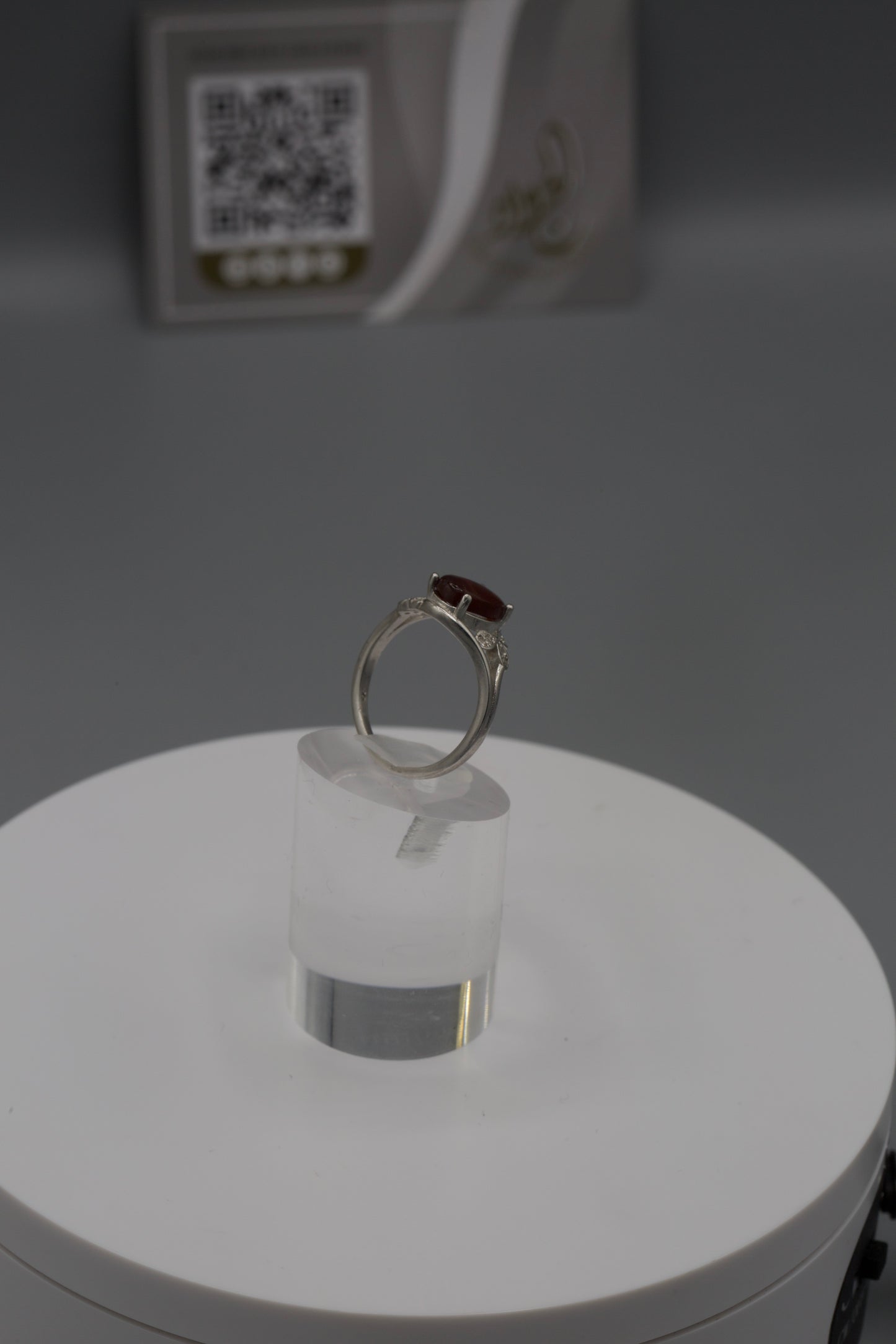 Aqeeq Yamani petal Design Ring